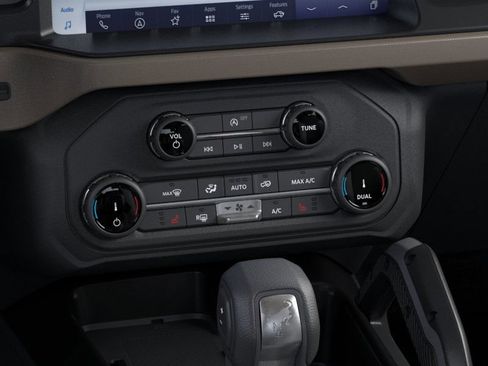 Used 2026 Ford Bronco Big Bend w/ Black Diamond Package AWD/4WD image 16