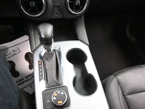 Used 2023 Chevrolet Blazer LT image 11