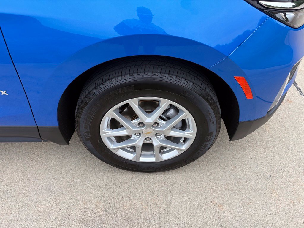 Used 2024 Chevrolet Equinox LT w/ LPO, Floor Liner Package FWD image 51