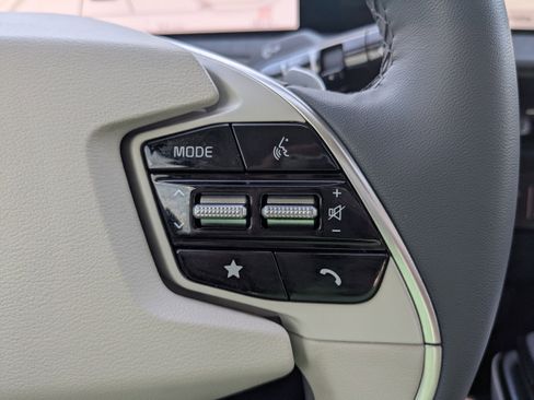 Certified 2022 Kia EV6 Wind image 31