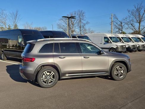 New 2026 Mercedes-Benz GLB 250 4MATIC image 3