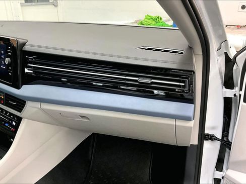 New 2026 Volkswagen Jetta SE image 26