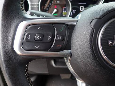 Used 2022 Jeep Wrangler Unlimited Sahara w/ Cold Weather Group AWD/4WD image 12