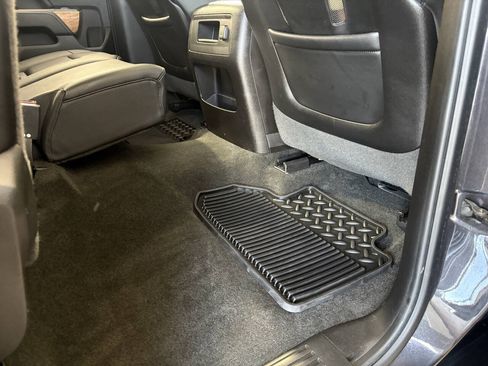 Used 2014 Chevrolet Silverado 1500 LTZ RWD image 34
