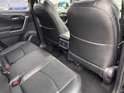 Certified 2022 Toyota RAV4 SE image 44