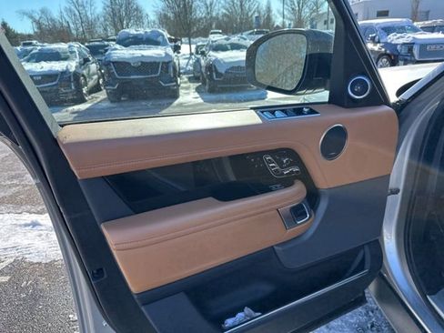 Used 2021 Land Rover Range Rover Autobiography Fifty Edition image 6