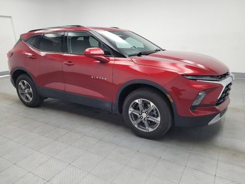 Used 2024 Chevrolet Blazer LT w/ Convenience Package FWD image 11