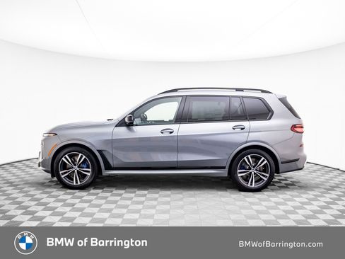 New 2025 BMW X7 M60i image 2
