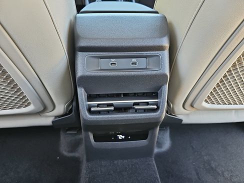 New 2026 Audi Q3 quattro 2.0T AWD/4WD image 12