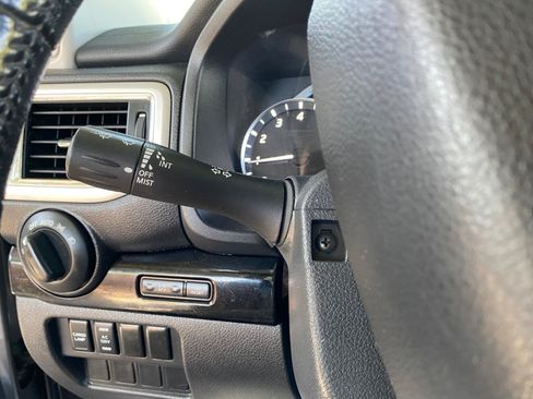 Used 2021 Nissan Titan SV w/ SV Convenience Package RWD image 56