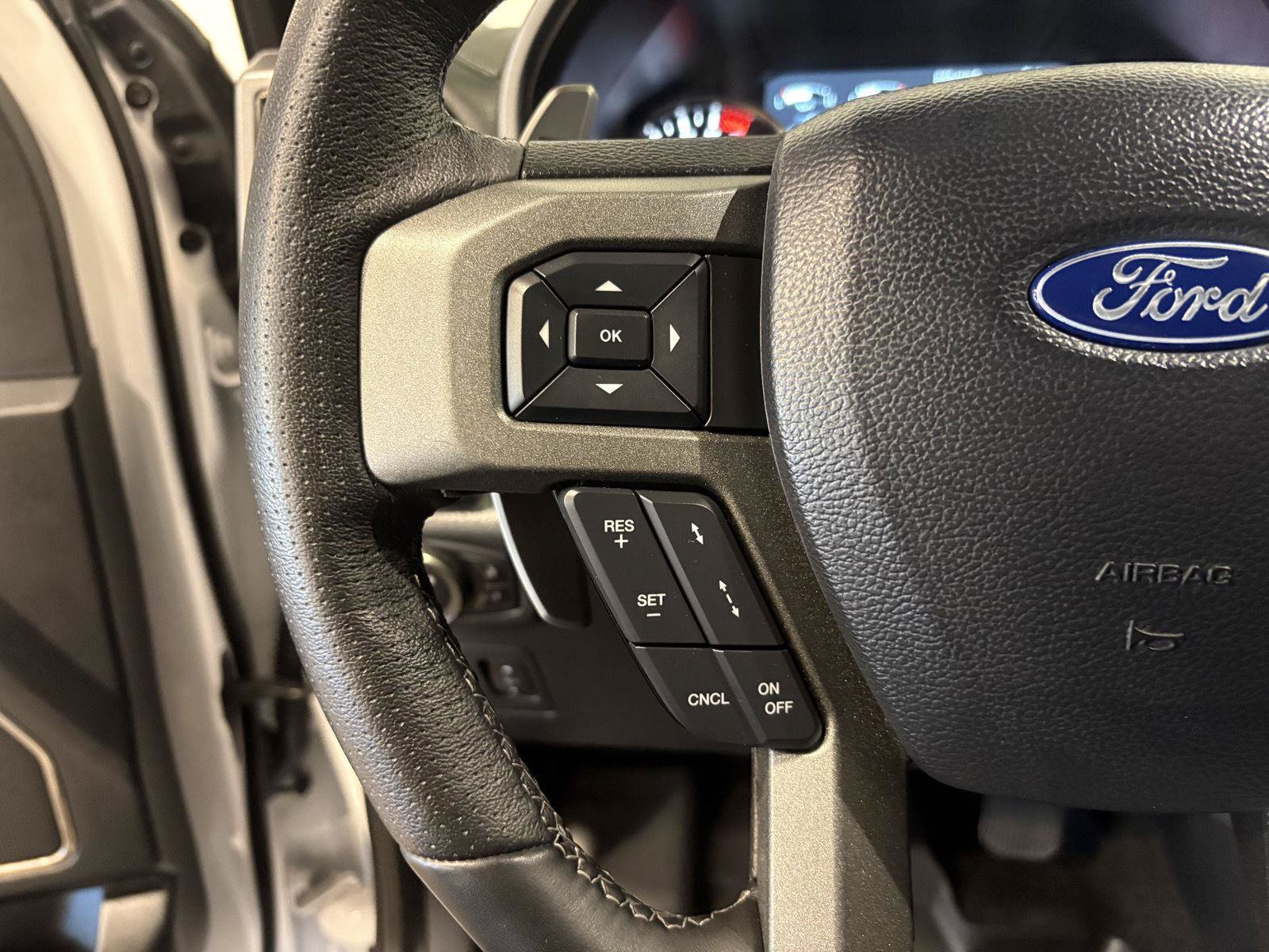 Used 2020 Ford F150 Raptor w/ Equipment Group 802A Luxury AWD/4WD image 22