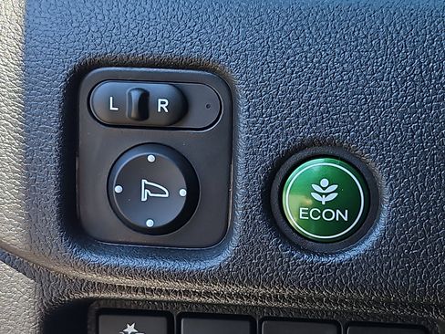 Certified 2022 Honda Pilot Special Edition image 23