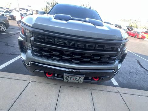 Used 2024 Chevrolet Silverado 1500 Custom Trail Boss w/ LPO, Dark Essentials Package AWD/4WD image 7