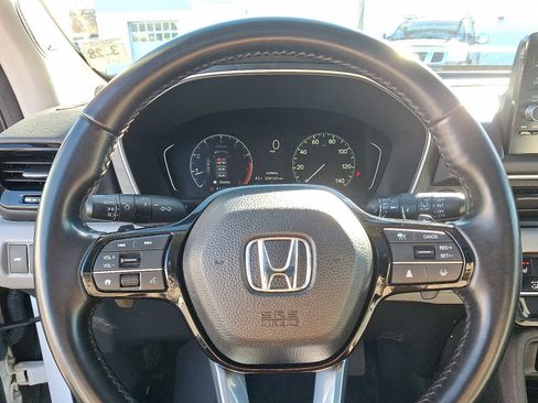 Used 2023 Honda Pilot Touring image 21