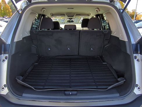 Used 2023 Nissan Rogue SV image 19