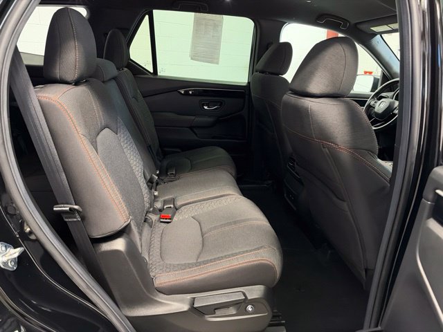 Certified 2025 Honda Pilot Sport image 20