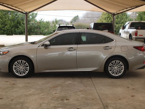 Used 2016 Lexus ES 350 image 6