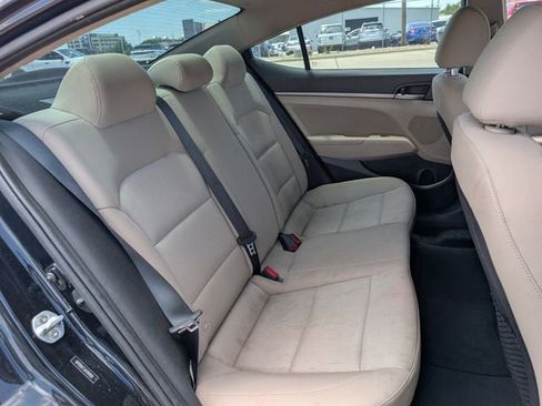 Used 2018 Hyundai Elantra Value Edition FWD image 26