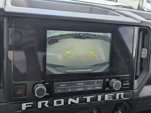 Used 2025 Nissan Frontier S w/ S Utility Package RWD image 20