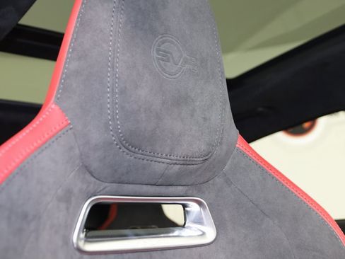 Used 2024 Jaguar F-PACE SVR image 15