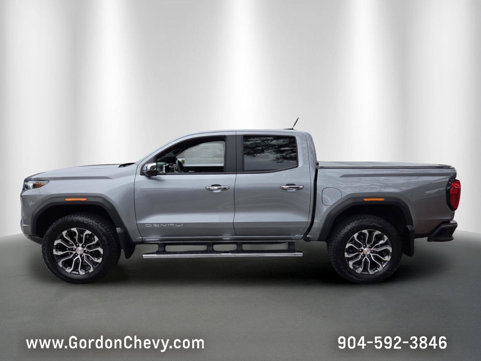 Used 2026 GMC Canyon Denali AWD/4WD image 2