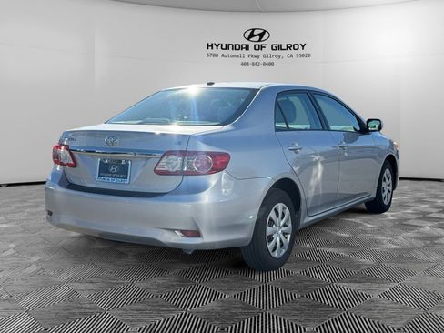 Used 2011 Toyota Corolla LE image 5