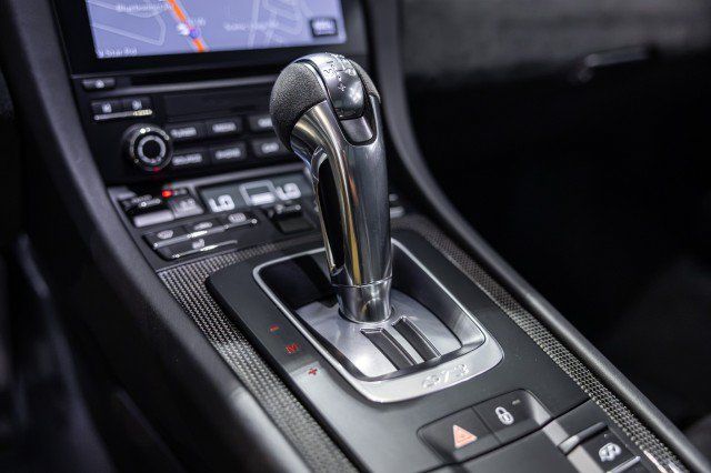 Used 2018 Porsche 911 GT3 RWD image 48