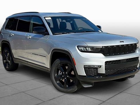 New 2025 Jeep Grand Cherokee L Limited w/ Black Appearance Package image 3