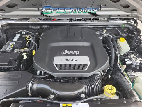 Used 2016 Jeep Wrangler Unlimited Sport image 11