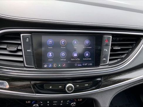 Used 2021 Buick Enclave Avenir AWD/4WD image 38