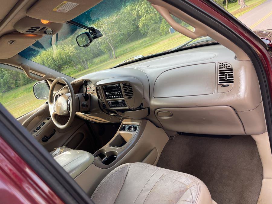 Used 2001 Ford Expedition Eddie Bauer AWD/4WD image 40