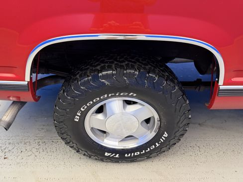 Used 1998 Chevrolet Silverado 1500 4x4 Extended Cab w/ Preferred Equipment Group 2 image 8