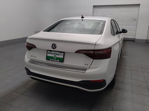 Used 2023 Volkswagen Jetta SE FWD image 7
