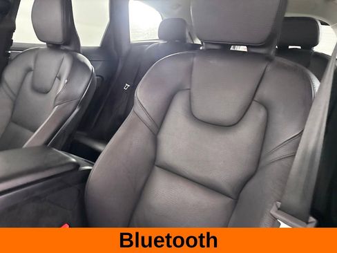 Used 2023 Volvo XC60 B5 Plus w/ Climate Package FWD image 11