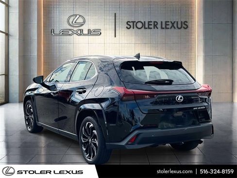 Used 2023 Lexus UX 250h AWD w/ Premium Package image 7