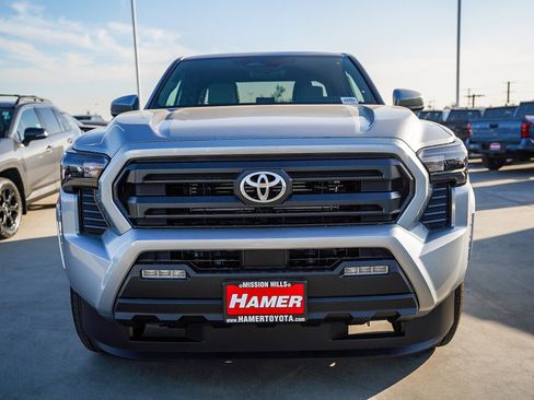 New 2026 Toyota Tacoma SR5 image 2