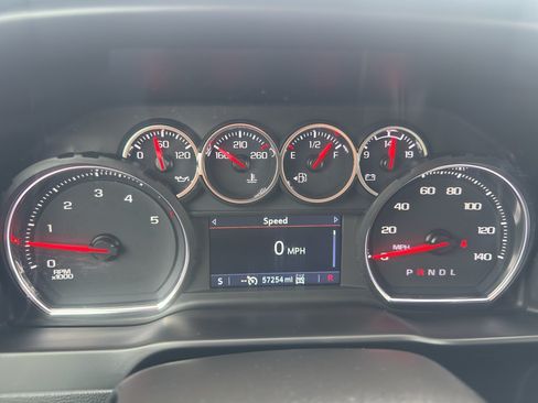 Used 2021 Chevrolet Silverado 2500 LTZ w/ LTZ Convenience Package AWD/4WD image 28
