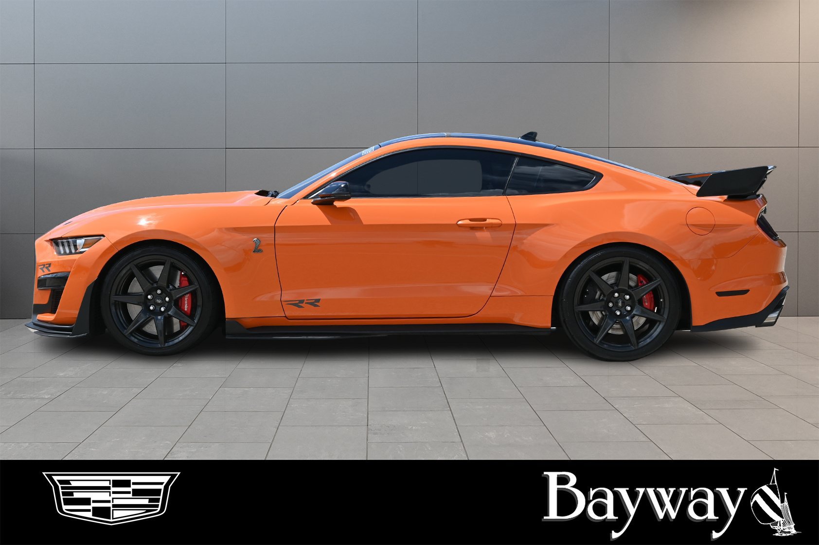 Used 2020 Ford Mustang Shelby GT500 w/ Carbon Fiber Track Pack RWD image 5