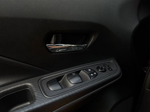 Used 2025 Nissan Versa SV FWD image 20