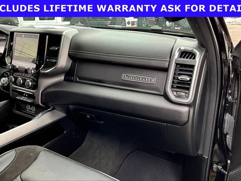Used 2024 RAM 1500 Laramie AWD/4WD image 13