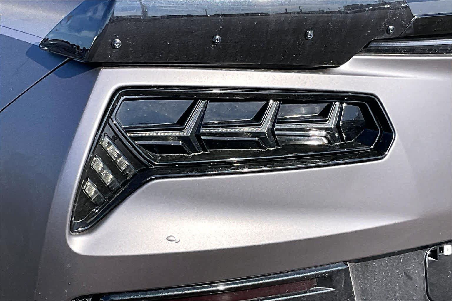 Used 2019 Chevrolet Corvette Stingray Coupe w/ 1LT RWD image 22