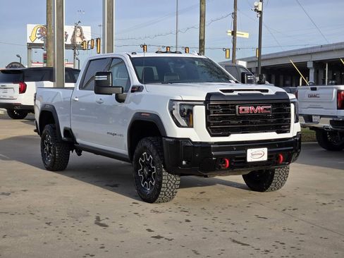 New 2026 GMC Sierra 2500 AT4X image 3