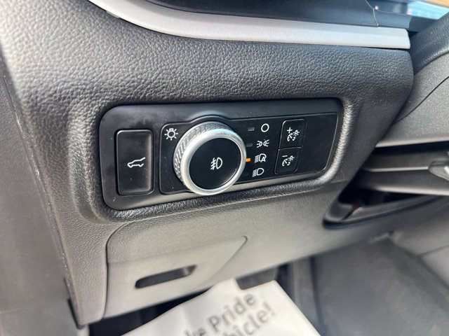 Certified 2023 Ford Explorer XLT w/ Equipment Group 202A AWD/4WD image 7