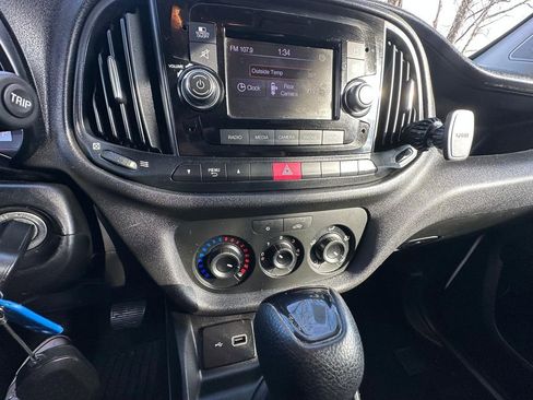 Used 2021 RAM ProMaster City Tradesman image 14