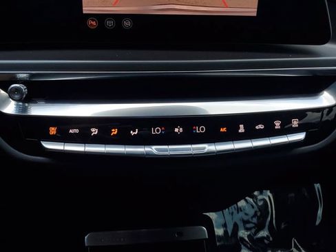 Used 2024 Cadillac Lyriq Tech AWD/4WD image 30