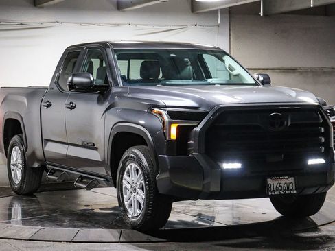Used 2024 Toyota Tundra SR5 w/ SR5 Premium Package AWD/4WD image 3