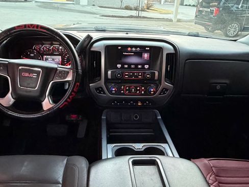 Used 2015 GMC Sierra 3500 SLT w/ Duramax Plus Package image 8