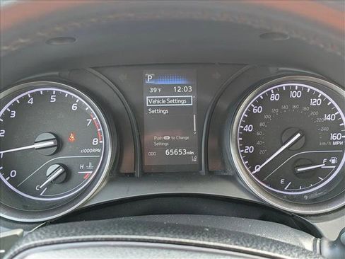 Used 2023 Toyota Camry SE image 10