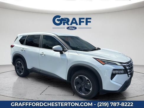 Used 2024 Nissan Rogue SV FWD image 10