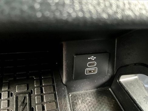 Used 2024 Ford Ranger XLT image 34